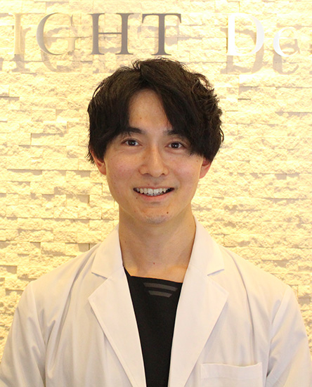 歯科医（矯正担当）山原 大吾